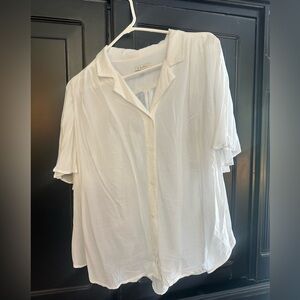 White flutter sleeve Women's button down blouse